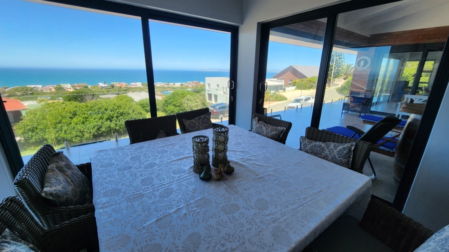 4 Bedroom Property for Sale in Tergniet Western Cape